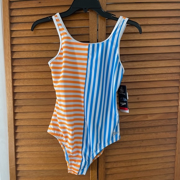 Speedo Girls Blue and Orange Stripe Blocked One Piece Swimsuit Sz 14 NWT - Picture 1 of 8